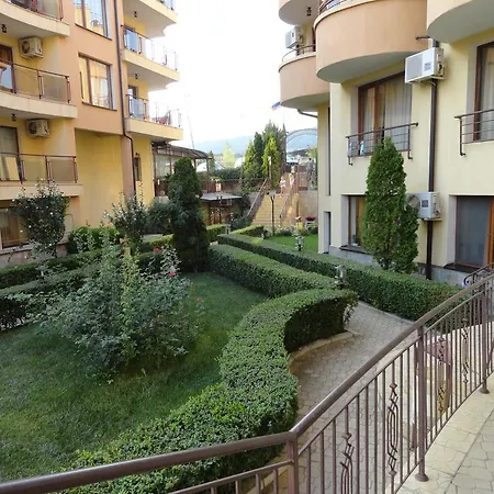 In Antonia شقة *